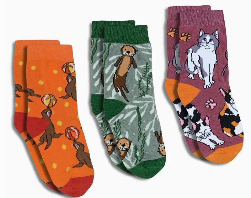 Unisex socks lightweight white-Kid's 3 Pack Sea Lions, Sea Otters and Kitty Cates Crew Socks -0-12 Months