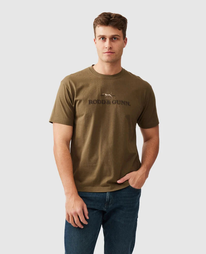 Men's T-shirts slim white-The Peaks Logo Tee - Olive